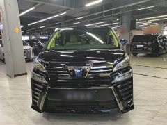 Toyota Vellfire 2020 Dual Engine 2.5L Black Gold Limited Edition - ფოტო 3