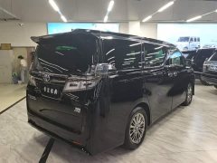 Toyota Vellfire 2020 Dual Engine 2.5L Black Gold Limited Edition - ფოტო 7