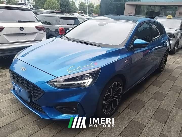 Ford Focus Hatchback EcoBoost 180 Automatic ST Line