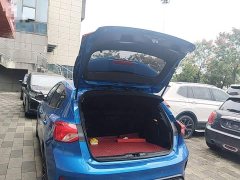 Ford Focus Hatchback EcoBoost 180 Automatic ST Line - ფოტო 19
