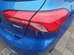 Ford Focus Hatchback EcoBoost 180 Automatic ST Line - ფოტო 8