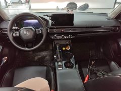 Honda Civic 2023 240TURBO CVT Sport Edition - ფოტო 10