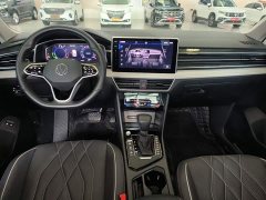 Volkswagen Tiguan L Plug-in Hybrid 2022 430PHEV Plug-in Hybrid Premium Edition - ფოტო 10