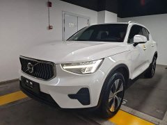 Volvo XC40 B3 Smart Remote Luxury Edition - ფოტო 2