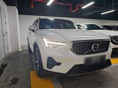Volvo XC40 B3 Smart Remote Luxury Edition - ფოტო 4