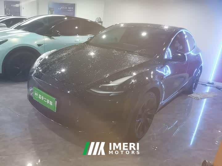 Tesla Model Y Long Range All-Wheel Drive - ავტომობილი ჩინეთიდან