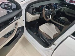 BYD Qin PLUS Champion Edition DM-i 55KM Leading - ფოტო 16