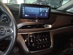 Buick GL8 Land Executive Cabin 652T Luxury - ფოტო 13