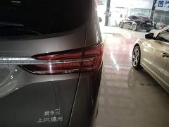 Buick GL8 Land Executive Cabin 652T Luxury - ფოტო 8