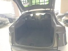 Tesla Model Y Rear-Wheel Drive Launch Edition - ფოტო 19