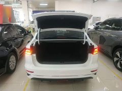 Geely Emgrand 2022 4th Generation 1.5L CVT Luxury - ფოტო 19