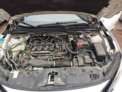 Honda Civic 2021 Hatchback 220 Turbo CVT Sharp Control - ფოტო 20