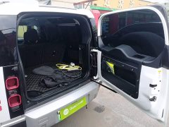 Land Rover Defender New Energy 110 P400e - ფოტო 19