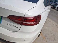 Volkswagen Lavida 1.5L Automatic Deyi Edition - ფოტო 8