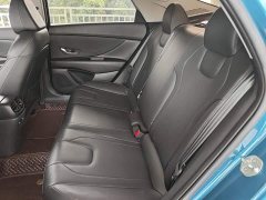 Hyundai Elantra 1.5L CVT GLX Elite - ფოტო 17