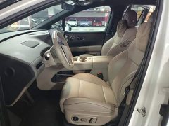 Li Auto i6 Four-Wheel Drive Standard Edition - ფოტო 15