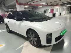 Li Auto i6 Four-Wheel Drive Standard Edition - ფოტო 4