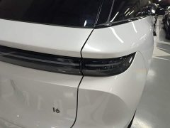 Li Auto i6 Four-Wheel Drive Standard Edition - ფოტო 8