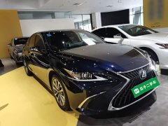 Lexus ES 2022 300h Excellence Edition - ფოტო 4