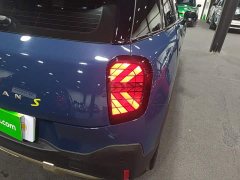 BMW 2024 Electric MINI ACEMAN SE Artist Edition - ფოტო 8