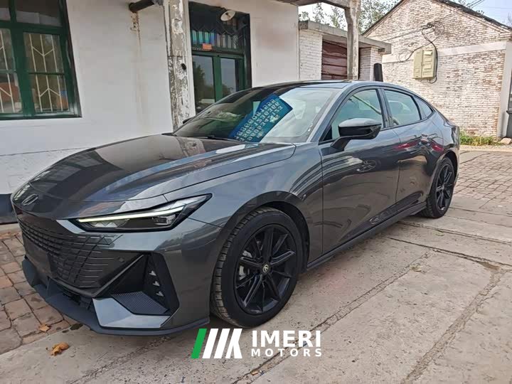 Changan UNI-V 2022 1.5T Deluxe - ავტომობილი ჩინეთიდან