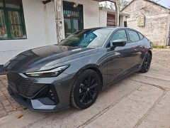 Changan UNI-V 2022 1.5T Deluxe - ფოტო 1