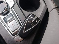 Changan UNI-V 2022 1.5T Deluxe - ფოტო 9