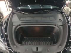 Tesla Model Y Standard Range RWD - ფოტო 10