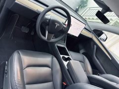 Tesla Model Y Standard Range RWD - ფოტო 15