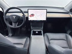 Tesla Model Y Standard Range RWD - ფოტო 16