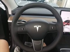 Tesla Model Y Standard Range RWD - ფოტო 3