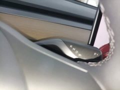 Tesla Model Y Standard Range RWD - ფოტო 6