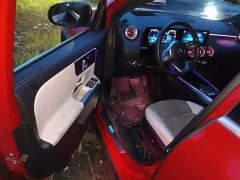 Mercedes-Benz EQA 300 4MATIC Launch Edition - ფოტო 12