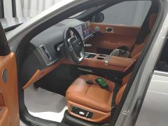 Li Auto L9 Max - ფოტო 15