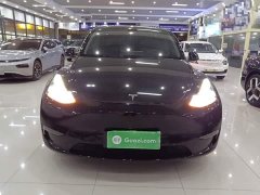 Tesla Model Y Standard Range RWD - ფოტო 3