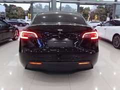Tesla Model Y Standard Range RWD - ფოტო 6