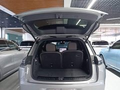 Li Auto L8 Pro - ფოტო 19