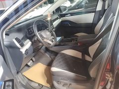 Volkswagen ID.6 CROZZ 2022 Long Range PRO - ფოტო 15