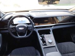 Geely Xingyue L Oriental Radiance 2.0T Auto Panorama Edition - ფოტო 10