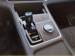 Geely Xingyue L Oriental Radiance 2.0T Auto Panorama Edition - ფოტო 14