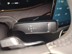 Denza BYD Denza N9 Flagship - ფოტო 7
