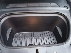 Tesla Model Y Performance All-Wheel Drive - ფოტო 20