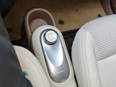 Wuling Hongguang MINIEV Fourth Generation Four-Door Advanced Edition - ფოტო 14