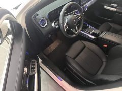 Mercedes-Benz GLB 200 Dynamic - ფოტო 16