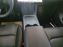 Tesla Model Y Long Range All-Wheel Drive 3D7 - ფოტო 10