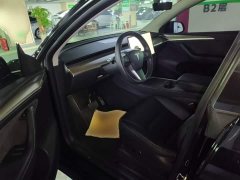 Tesla Model Y Standard Range RWD - ფოტო 16