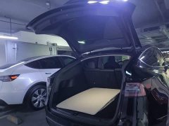 Tesla Model Y Standard Range RWD - ფოტო 19