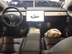 Tesla Model Y Rear-Wheel Drive - ფოტო 10