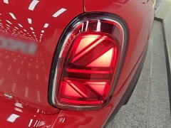 BMW MINI Countryman 1.5T Cooper - ფოტო 8