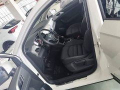 Volkswagen Touareg New Energy Panoramic Comfort Edition - ფოტო 15